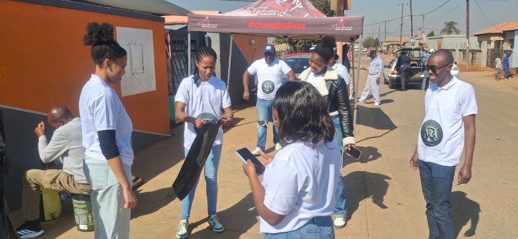 Thandanani Drop-In Centre Outreach